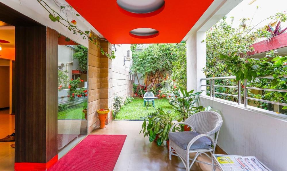 Oyo 554 Hotel Red Carpet Residence Bengaluru Kültér fotó